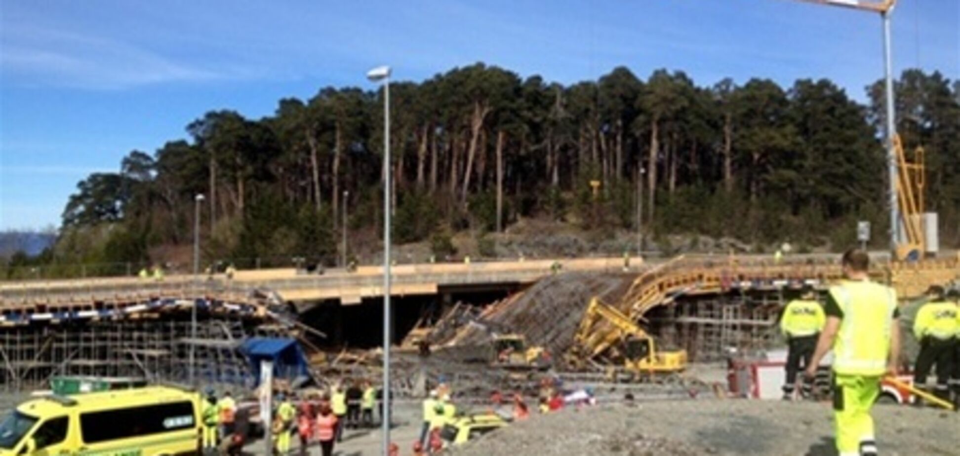 В Норвегии рухнул строящийся мост: есть пострадавшие