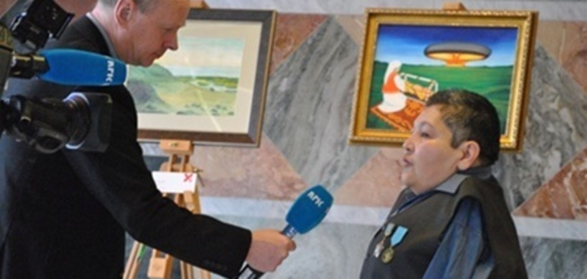 Британське посольство вибачилося перед безруким казахстанцем