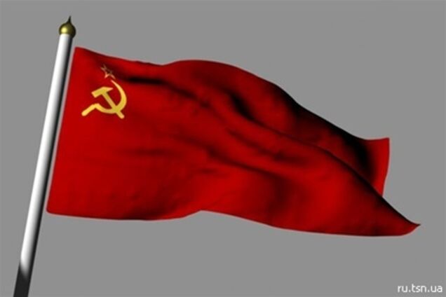 Суд призупинив заборону радянської символіки в Тернополі