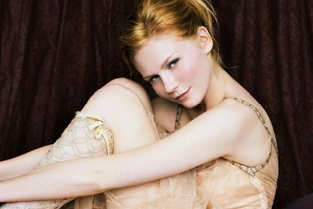 Фарфоровая Кирстен Данст