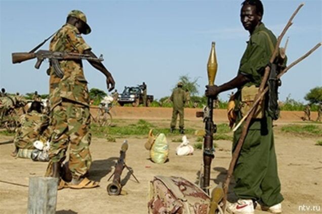 Судан разорвал соглашения с Южным Суданом по безопасности и нефти