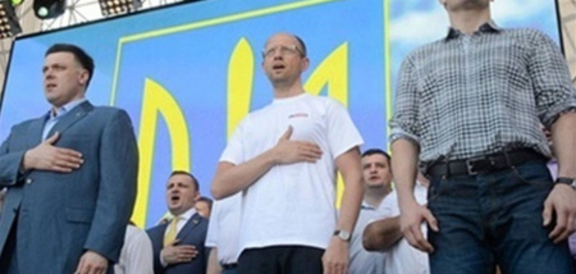 Кличко хоче призупинити акцію 'Вставай, Україно!' до осені