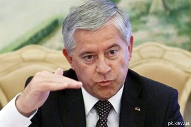 Кинах хочет наладить коммуникации с ЕС перед саммитом