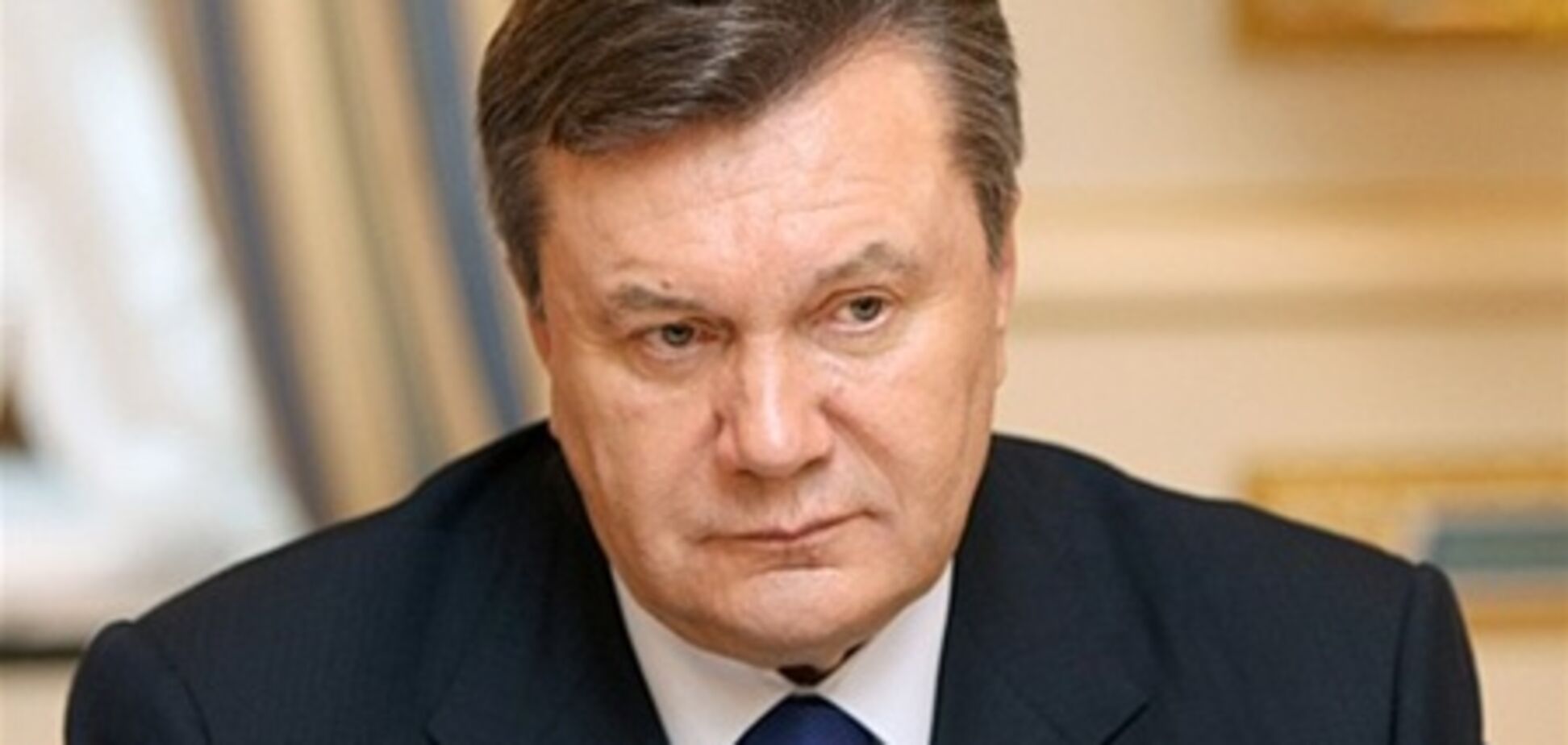 Янукович отменил программу по членству в НАТО