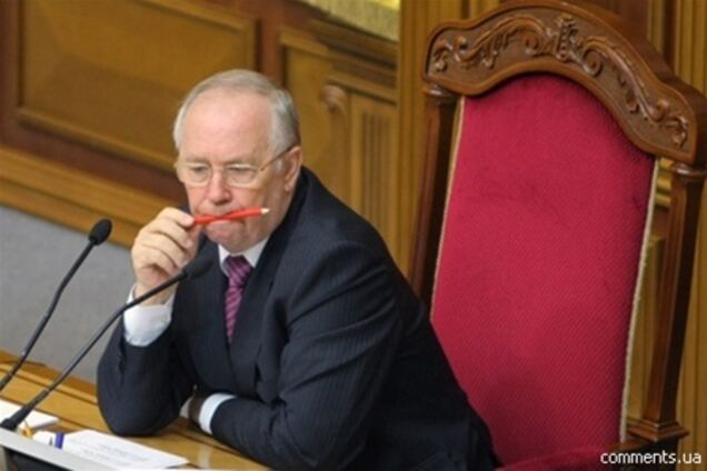 У Рыбака 10 охранников, а у Мхитаряна джип бодигартов. Видео