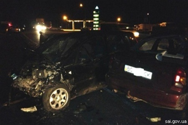 ДТП на трассе Киев-Чоп: погибли три человека