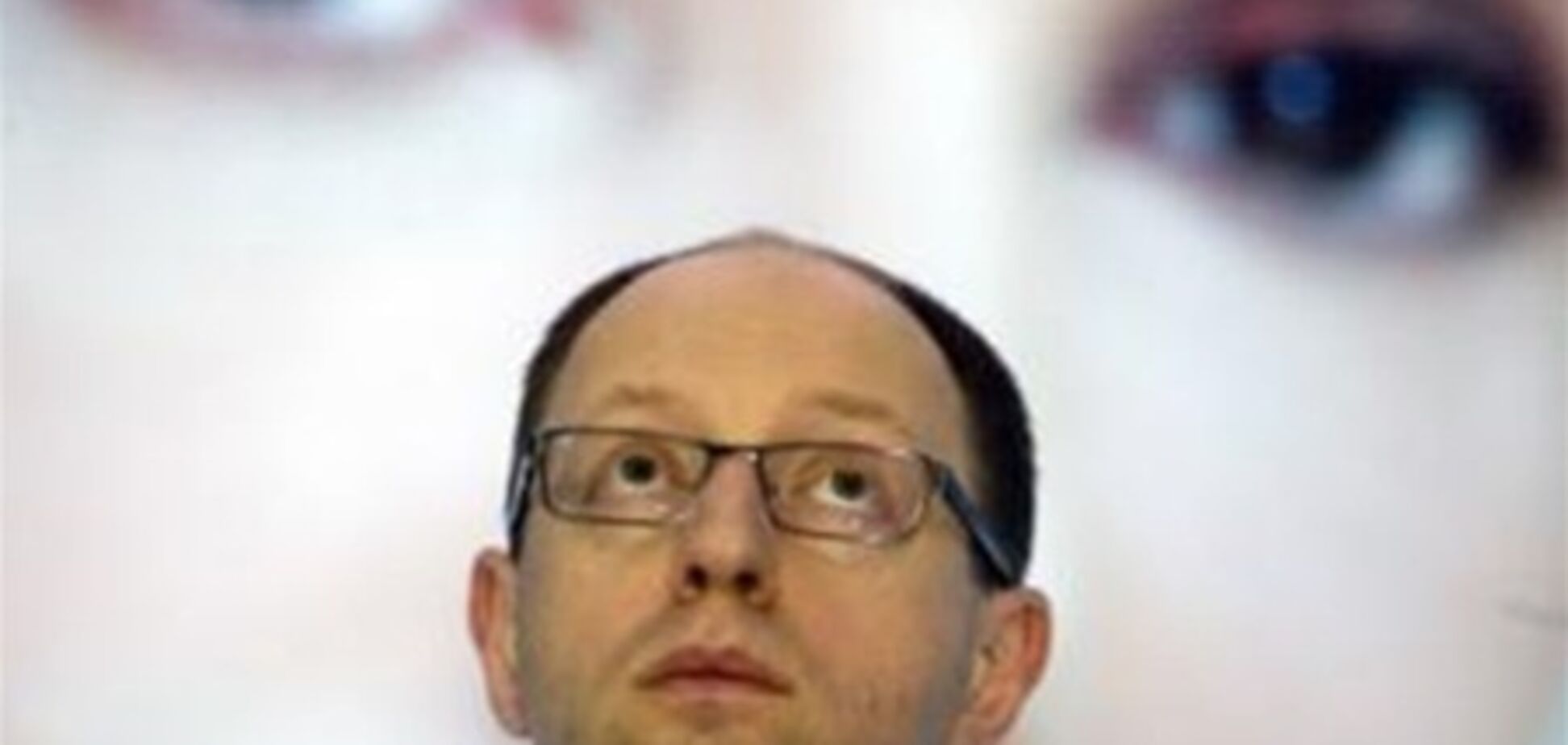 СМИ: на местах недовольны руководством 'Батьківщини' и 'Фронту Змін'