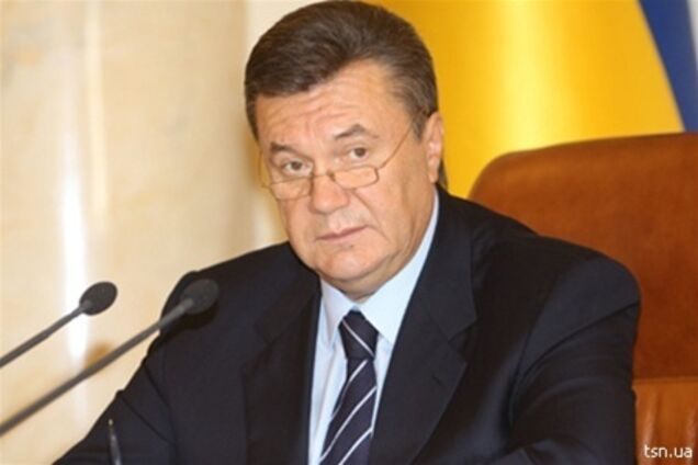 Януковича просят разобраться в ситуации с WebMoney
