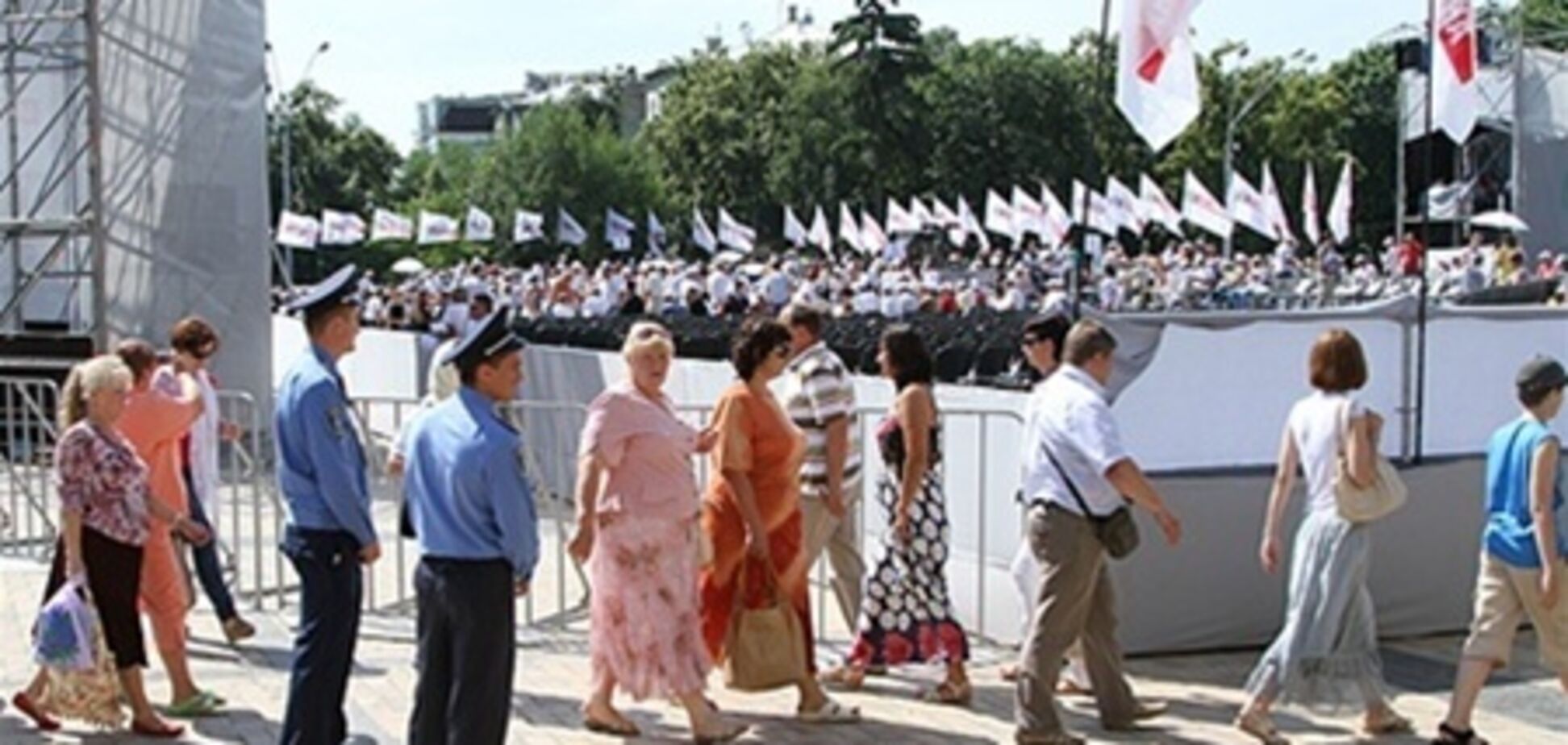 МВД: на съезде оппозиции собралось 1500 человек