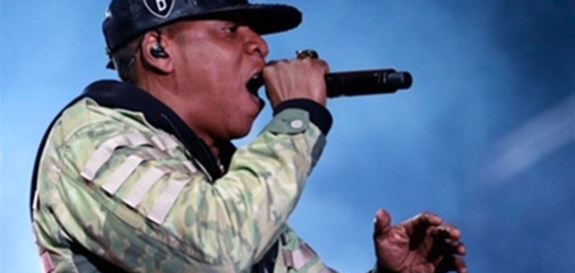 Альбом Джей-зи стал платиновым за три недели до выпуска