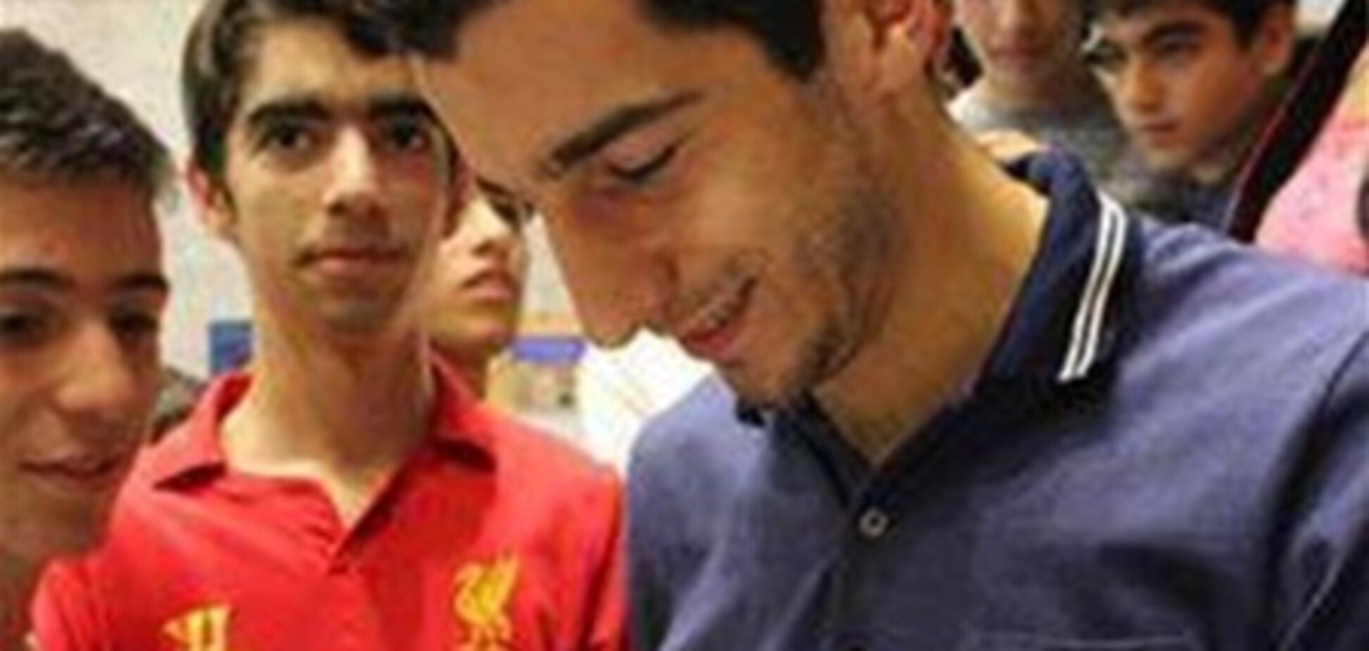 Фотофакт: лидер 'Шахтера' одной ногой в 'Ливерпуле'