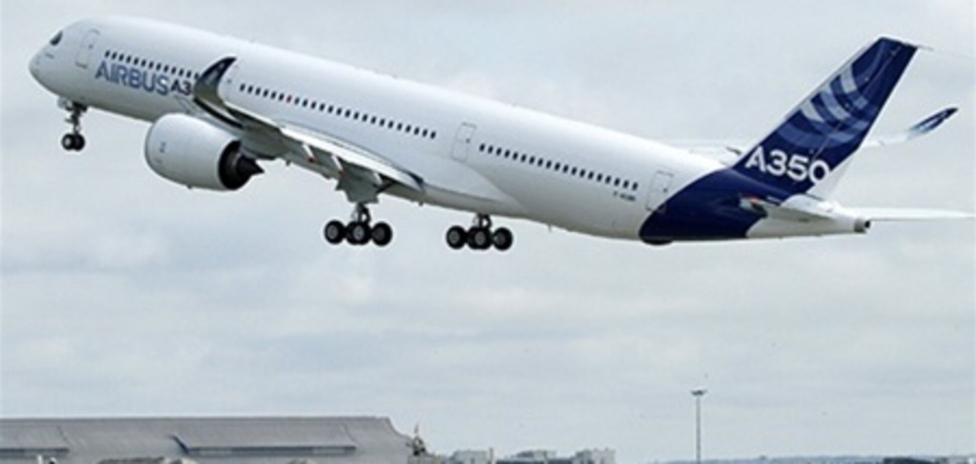 Airbus обошел Boeing в первый день 'Ле Бурже'