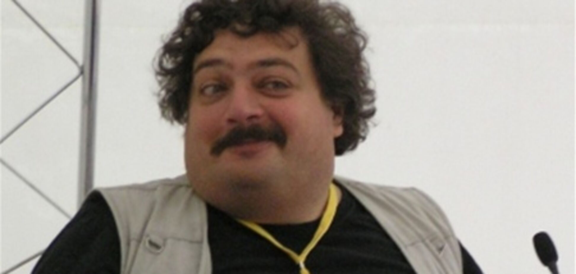 Не к лицу монашеству айфон