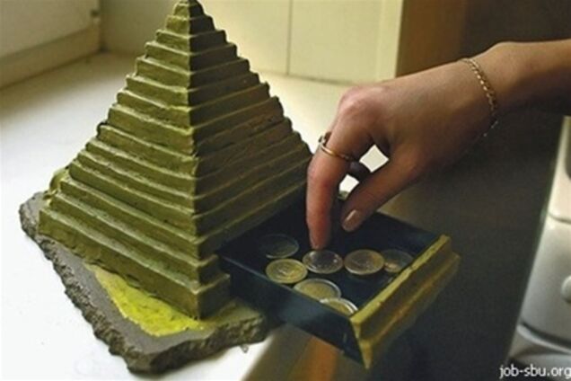 Раде рекомендовали запретить финансовые пирамиды