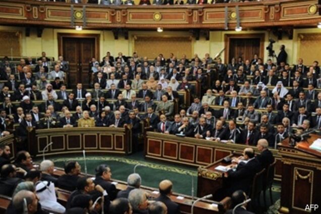 КС Єгипту постановив розпустити сенат
