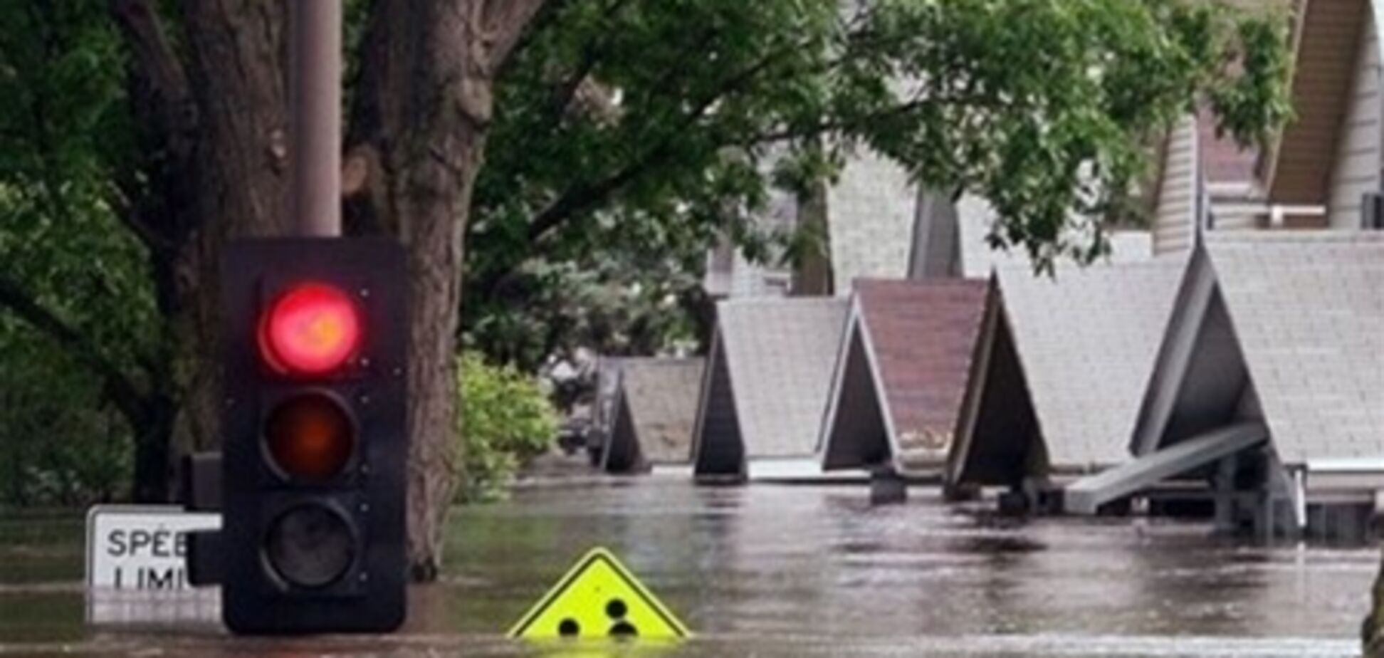 Режим ЧП введен в Чехии из-за наводнения