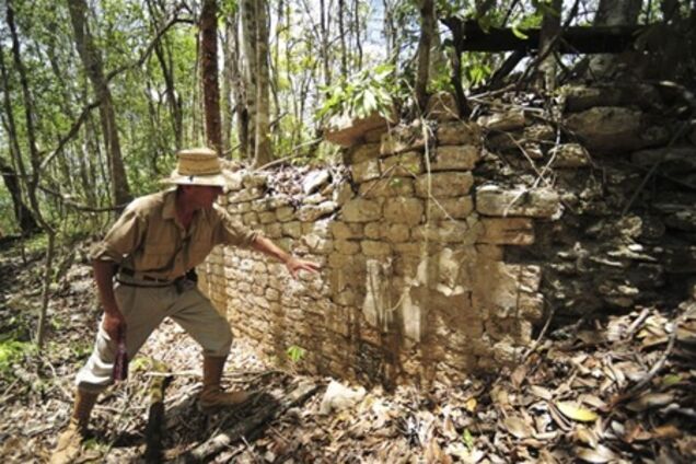 В Мексике найден неизвестный город майя и уникальные петроглифы