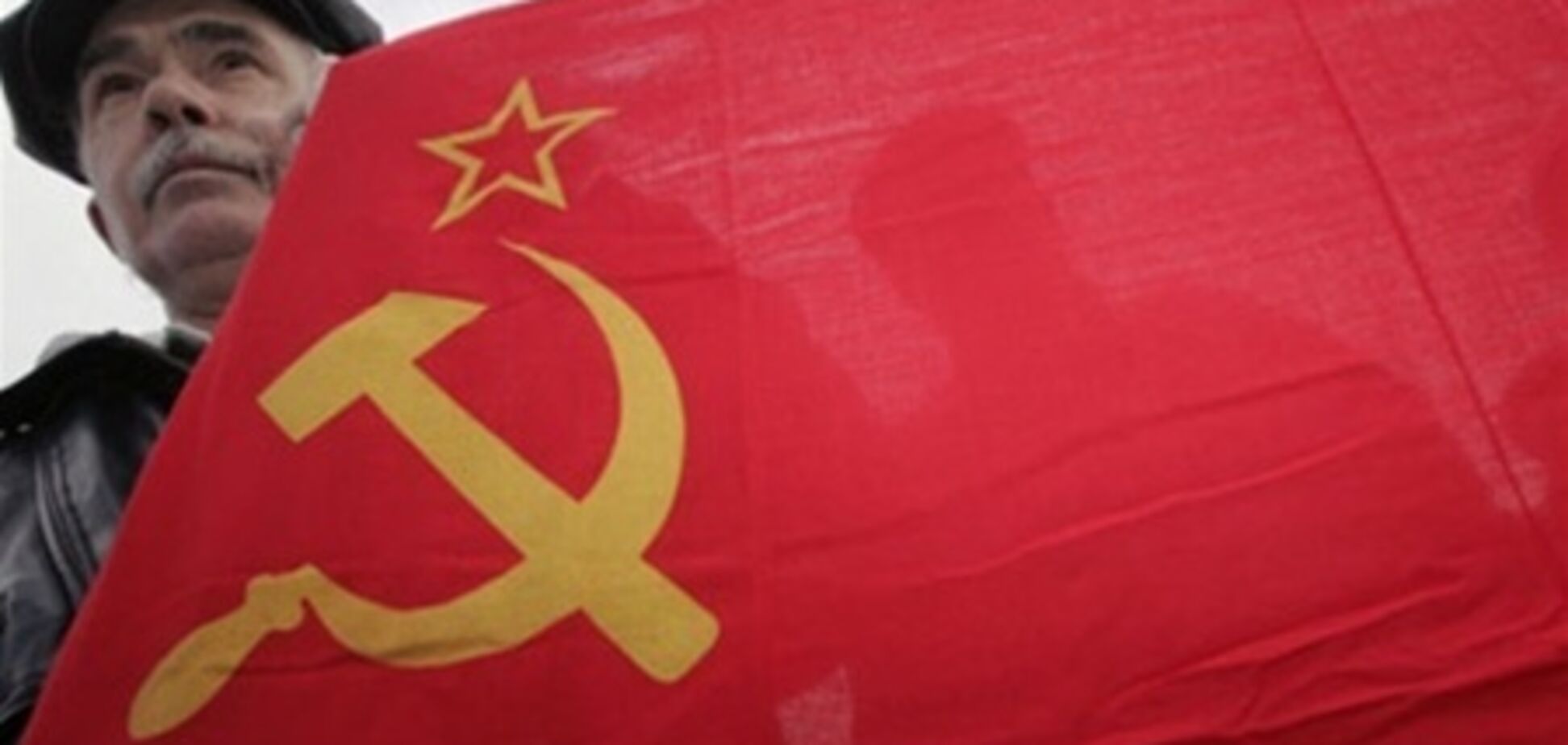 У Держдумі обурені забороною на символіку СРСР в Латвії