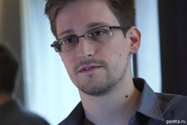 У відкритій базі Інтерполу немає запитів по Сноуденом