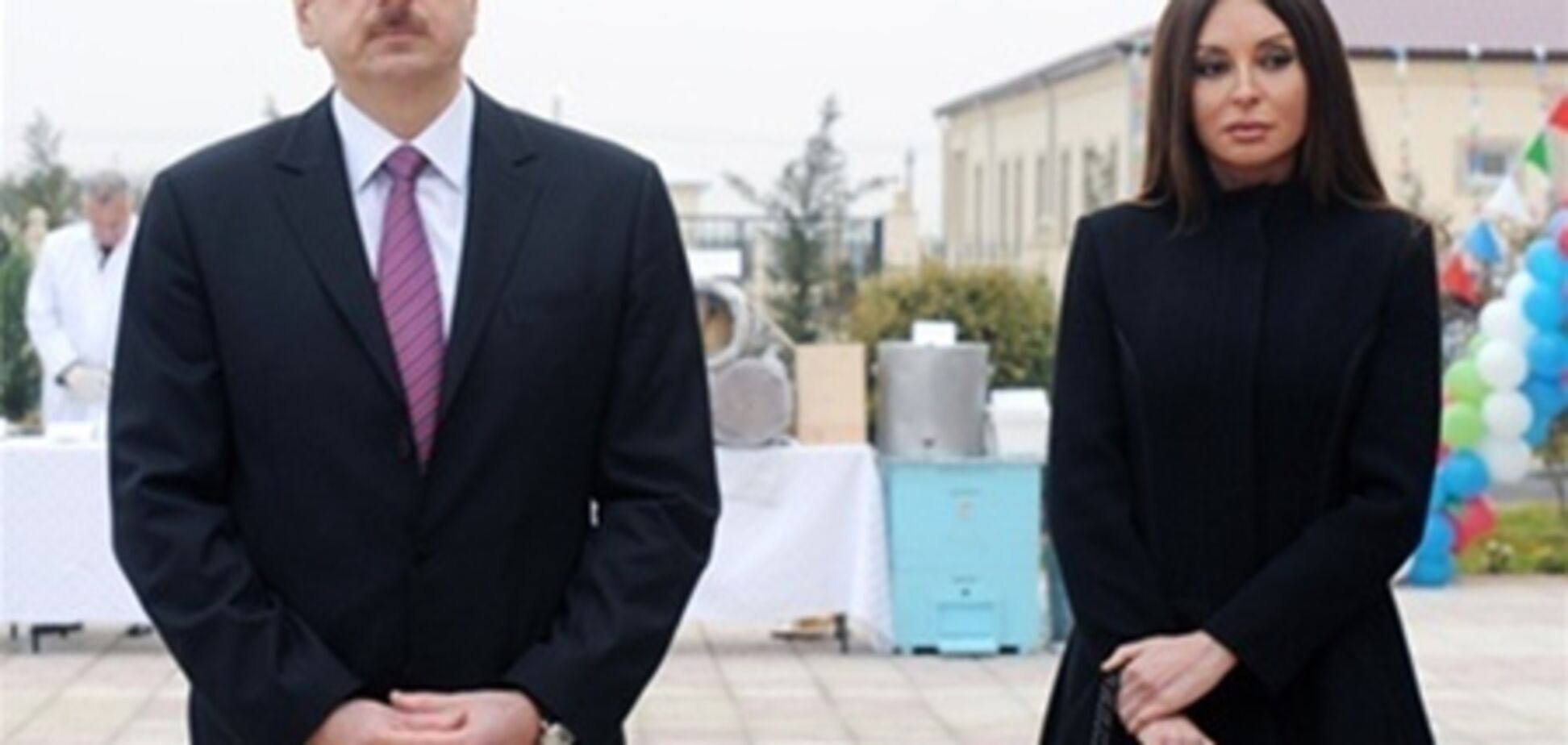 Глава Азербайджану побореться за президентське крісло зі своєю дружиною