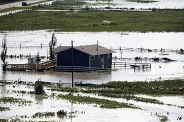 Повінь в Канаді досягло піку