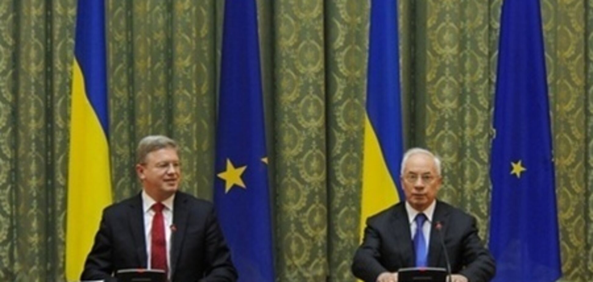 Азаров летит в Люксембург на встречу с Фюле и Эштон