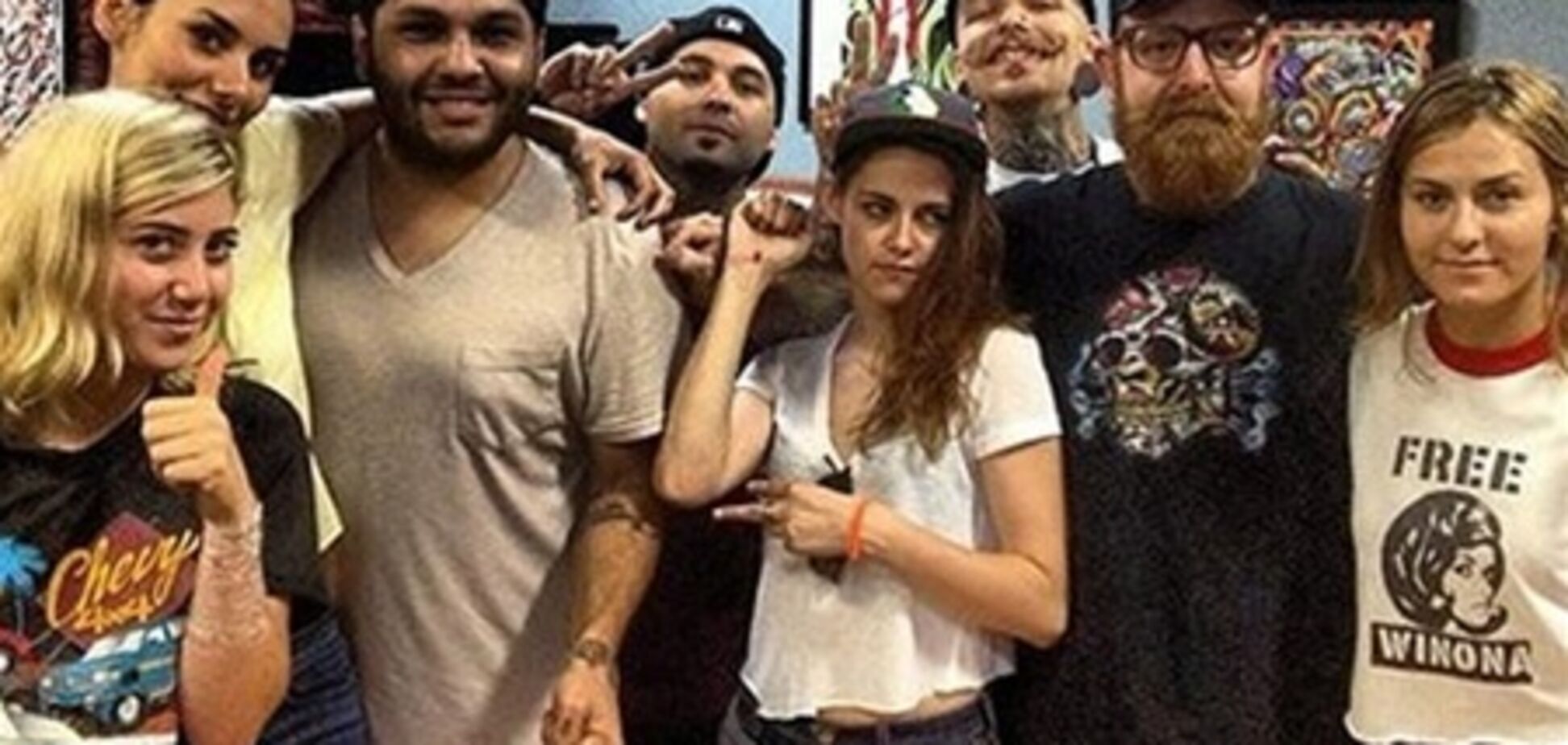 Кристен Стюарт набила себе 'масюпусенькую' татуировку