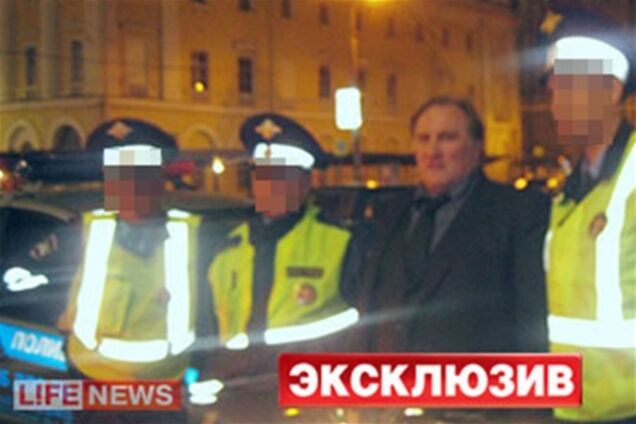 В Москве в съемочную группу Депардье врезалось такси