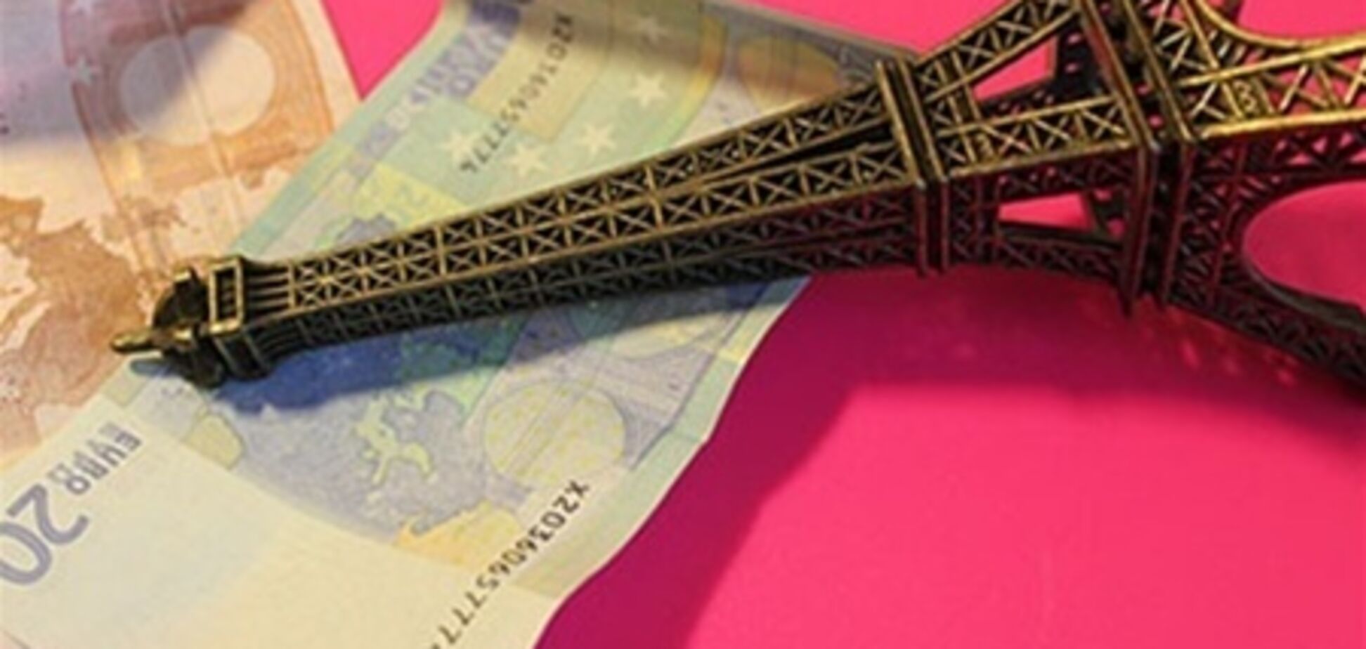 Правительство Франции сократит расходы впервые за 55 лет