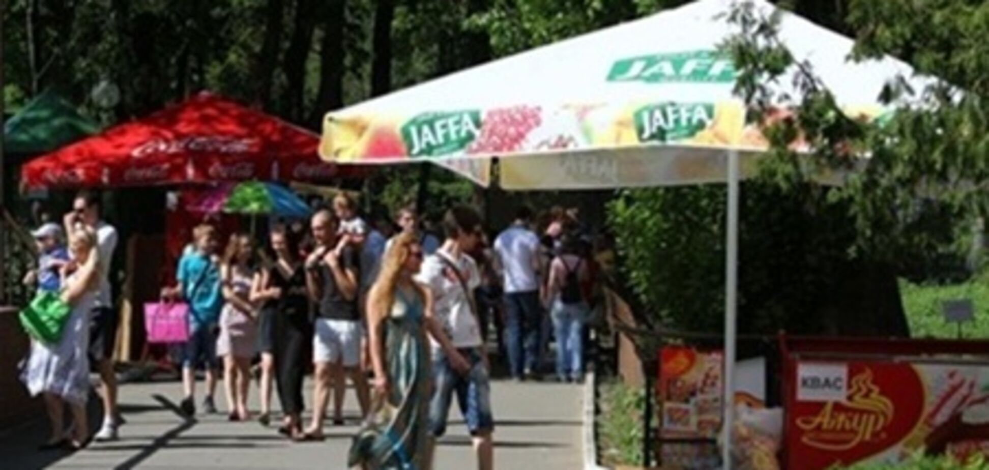 На улицах Киева запретят торговать мороженым 