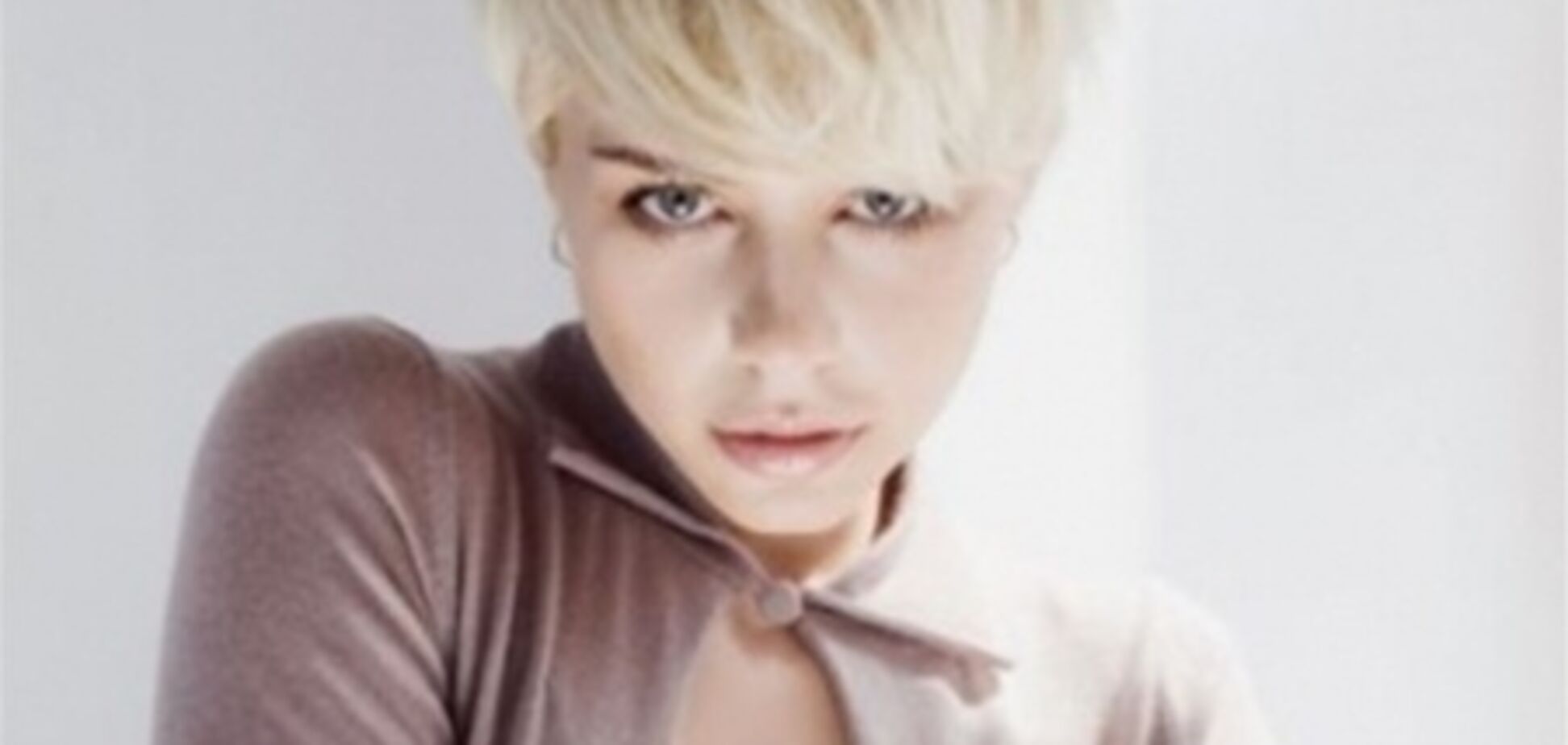 Из банковской ячейки Тины Кароль украдены документы и сбережения