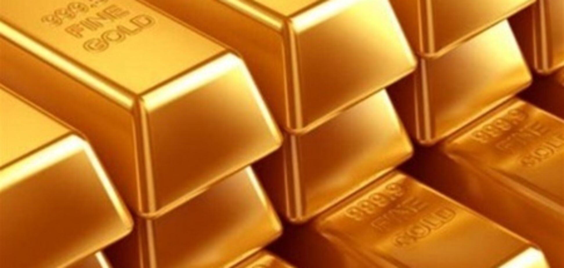 НБУ еще больше понизил золото в цене