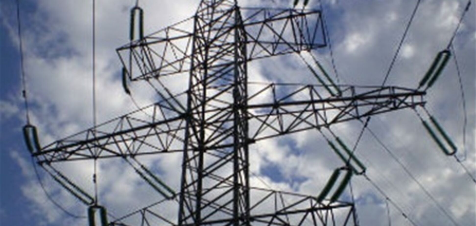 Из-за непогоды в Украине обесточены более 250 населенных пункта