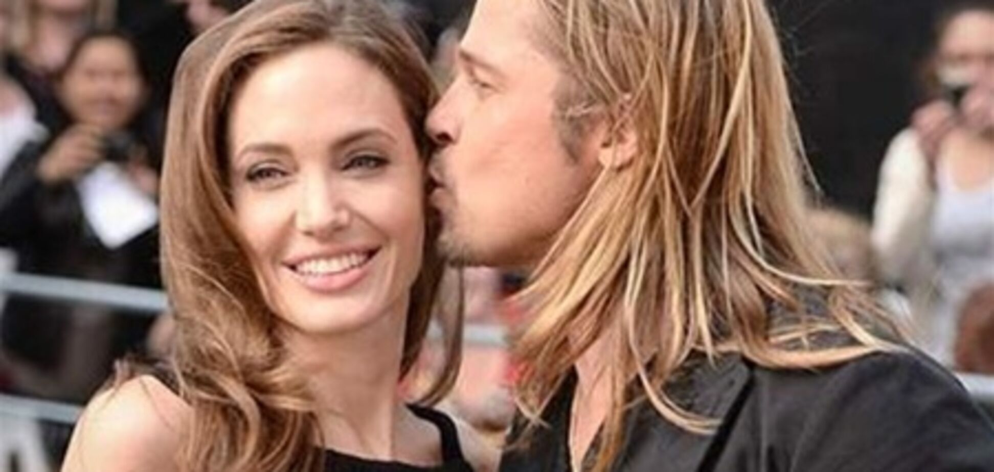 Джоли впервые появилась на публике после операции