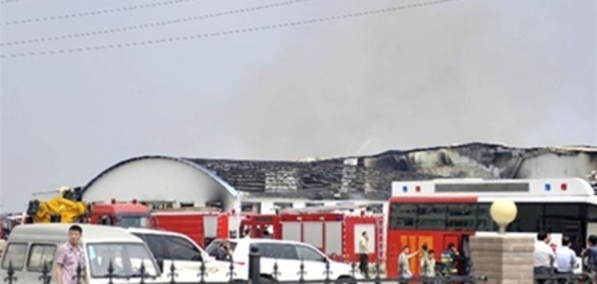 Число жертв пожежі в Китаї наближається до сотні