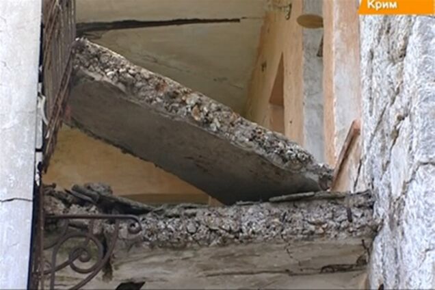 В санатории-убийце 'Юность' снова рухнул балкон