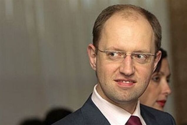 Эксперты пояснили, кто подсаживает Яценюку 'тушек'