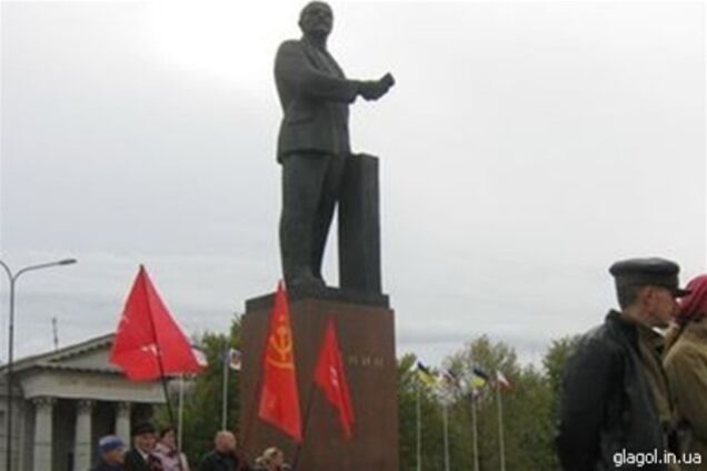 На Одесщине открыли памятник Ленину