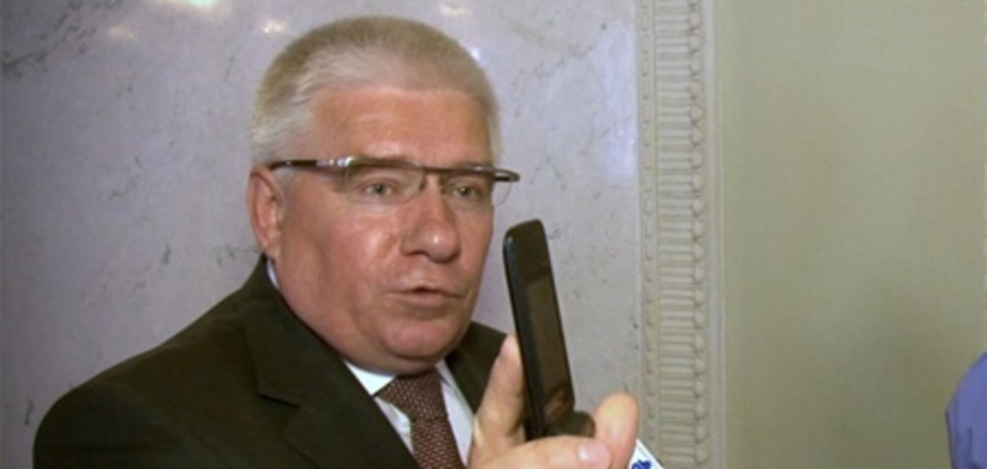 IQ політики. Випуск 7. Сенсація: депутатам роздають 'айфони'!, 6 червня 2013