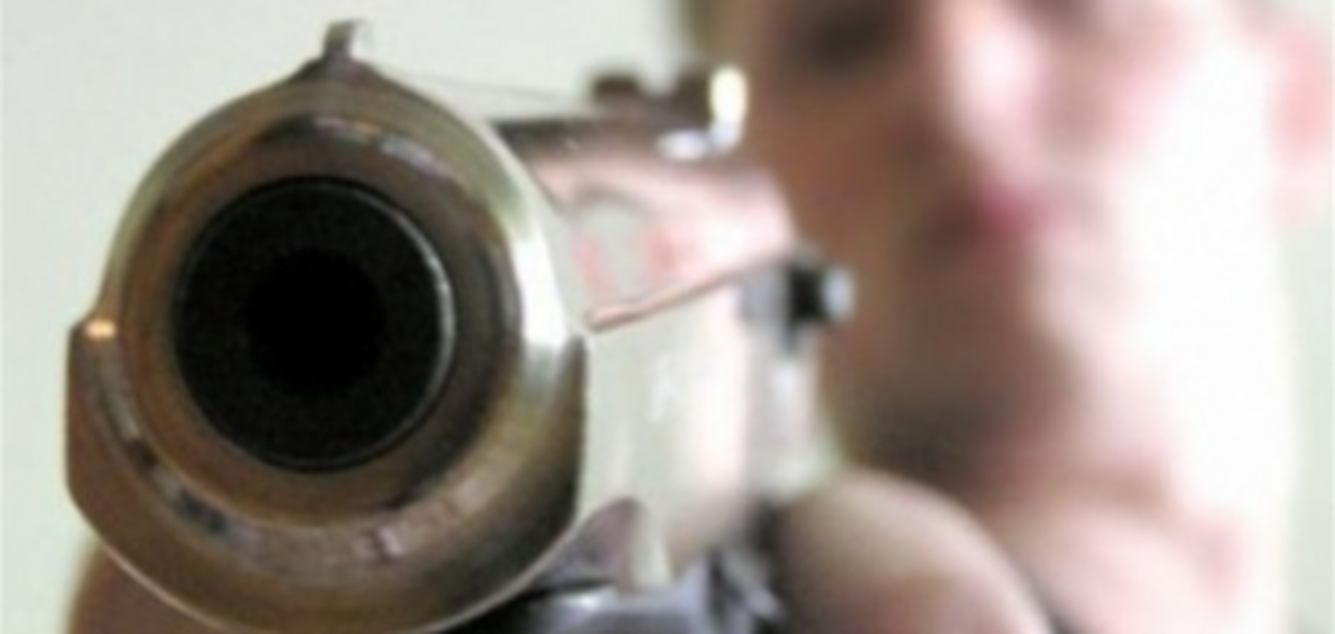 Москвич открыл беспорядочную стрельбу по людям