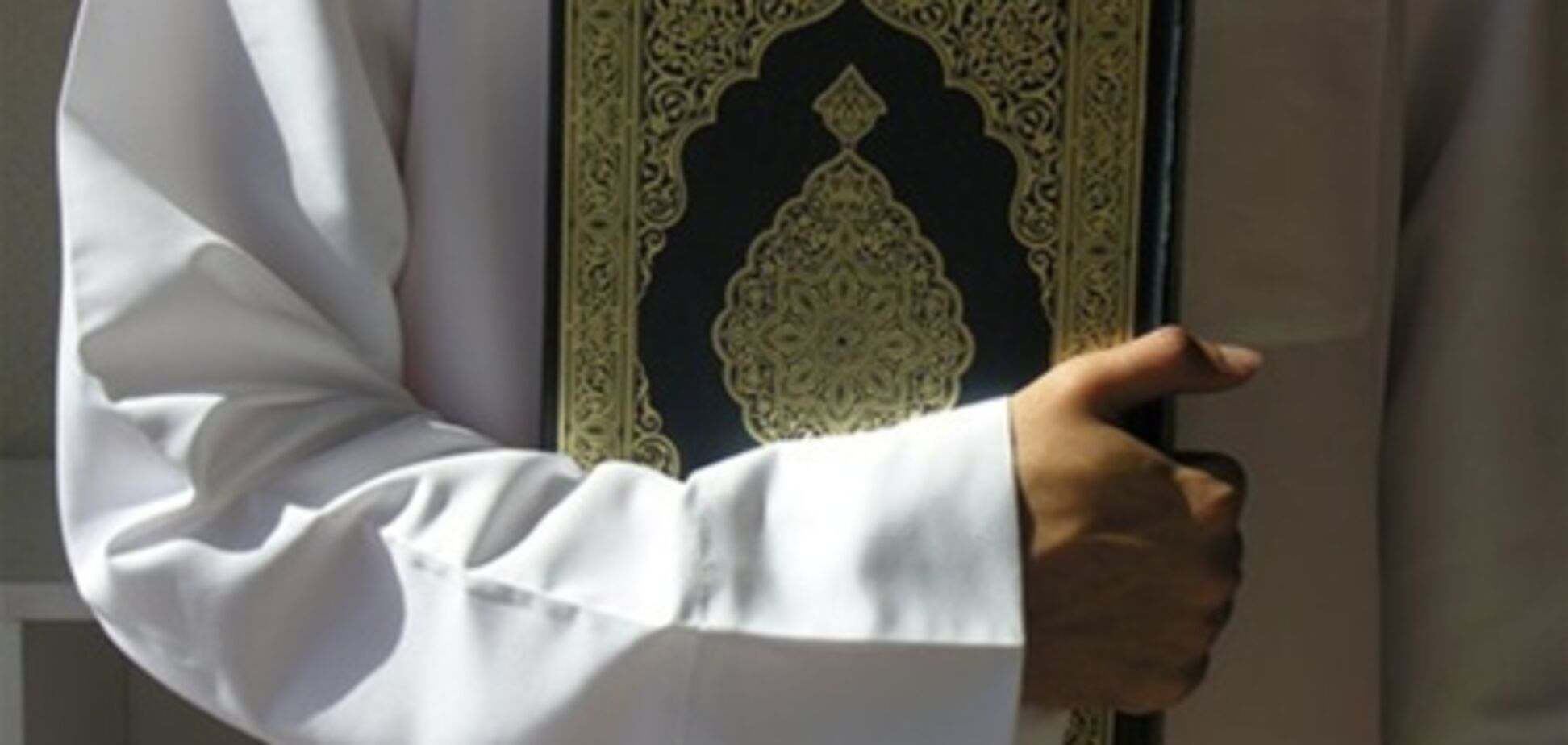 Влада Тунісу заборонили в'їзд 8 ісламським проповідникам