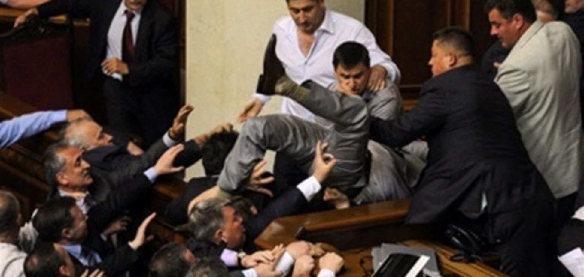 Нардепы признались, что дружбы в Раде нет