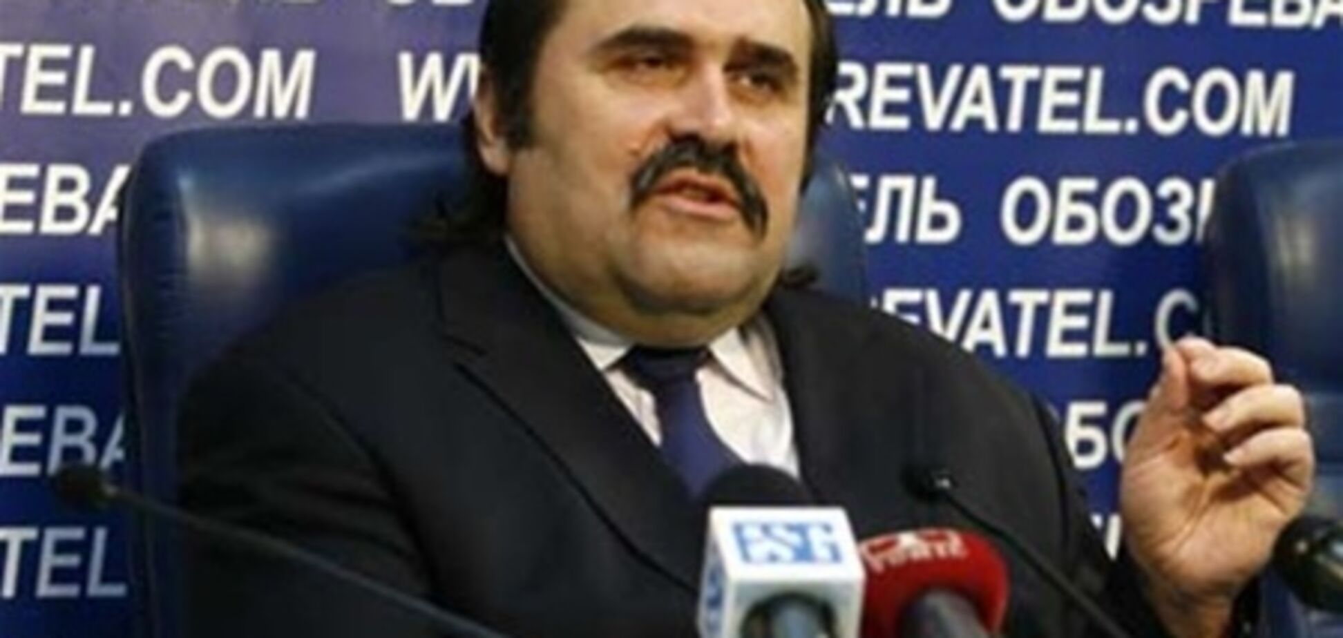Эксперт об ограничениях наличных операций: давно пора
