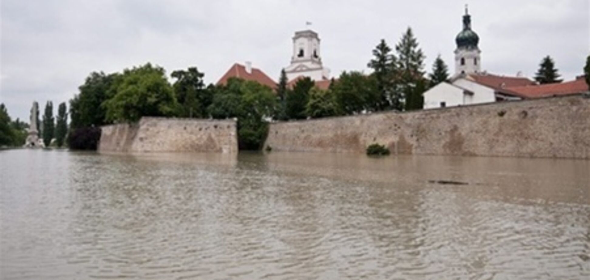 В Венгрии готовятся к небывалому наводнению