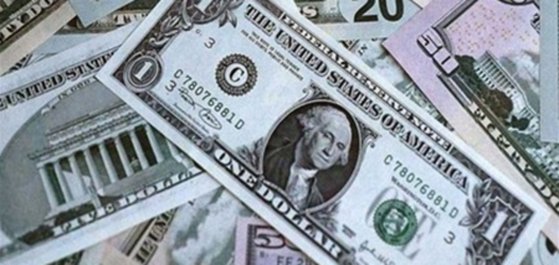 Доллар подешевел к евро, 07 июня 2013