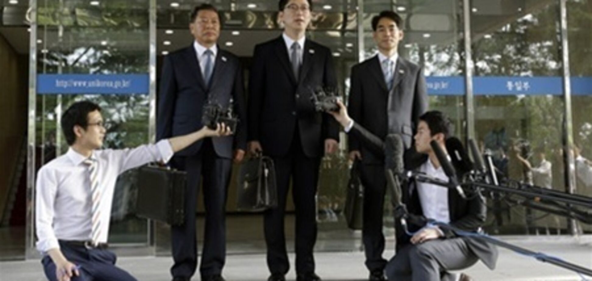 КНДР и Южная Корея начали переговоры