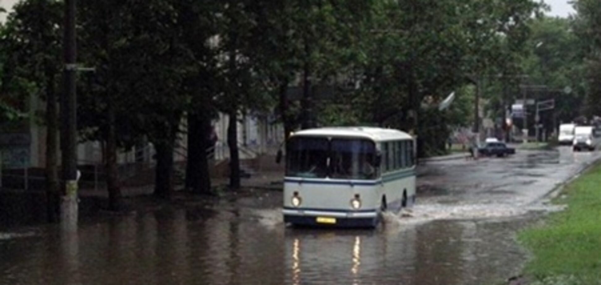Найсильніша злива знову паралізував Миколаїв