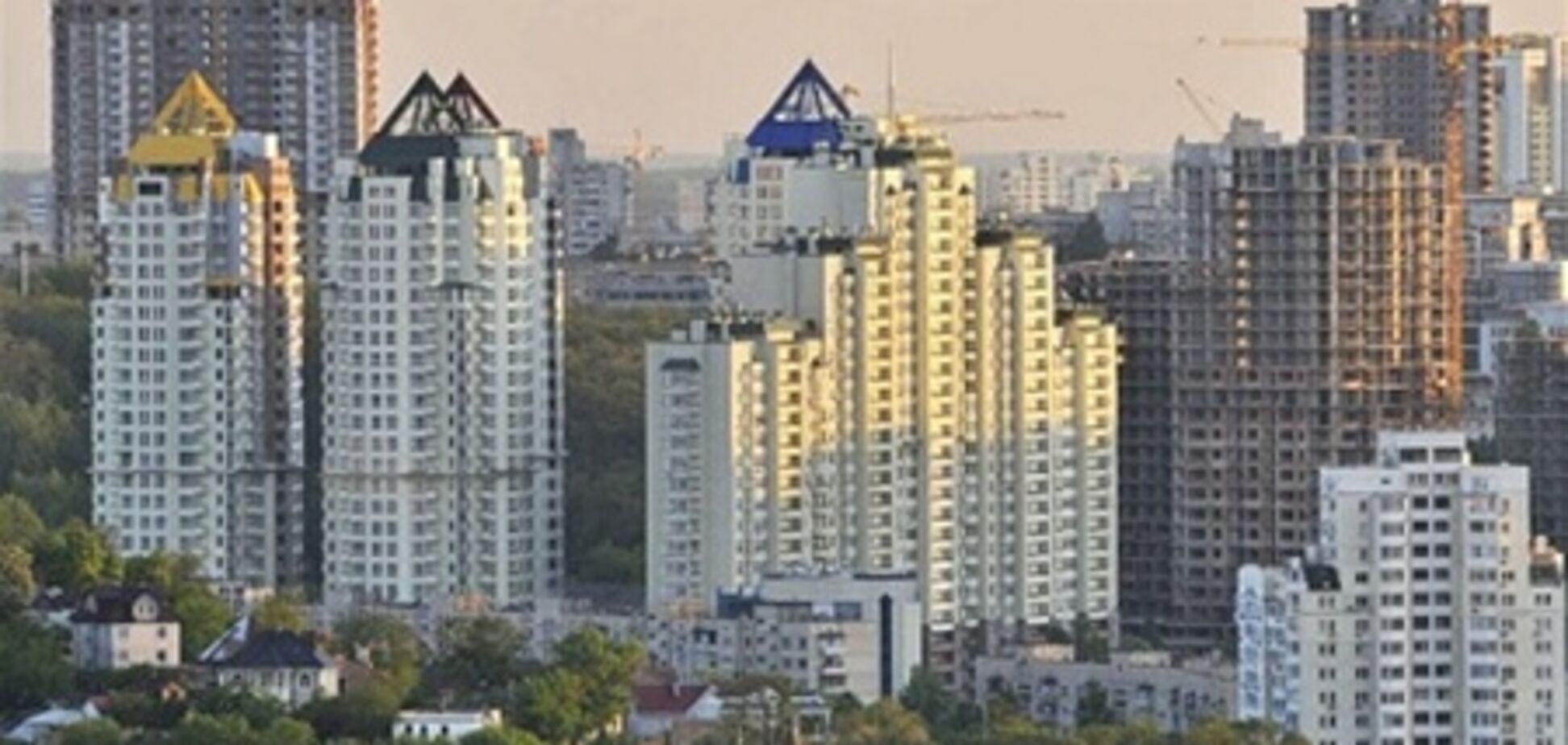 В июне недвижимость подорожала в семи районах Киева