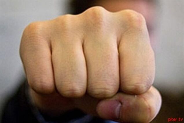 Во Львове двое парней до смерти избили бомжа