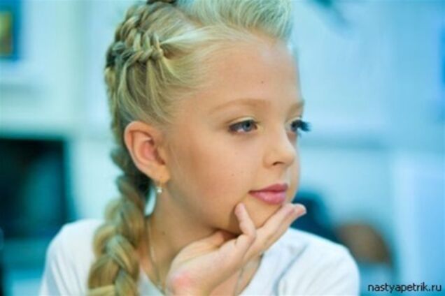 Настю Петрик не хотели пускать на сцену из-за откровенного наряда